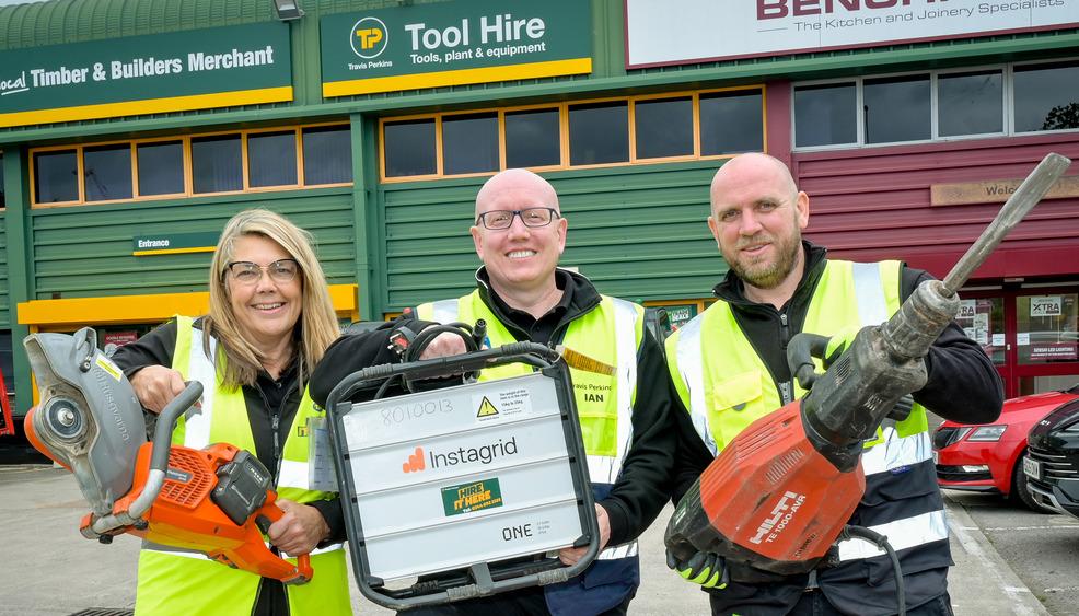 TP Hire senior team gets their hands dirty image